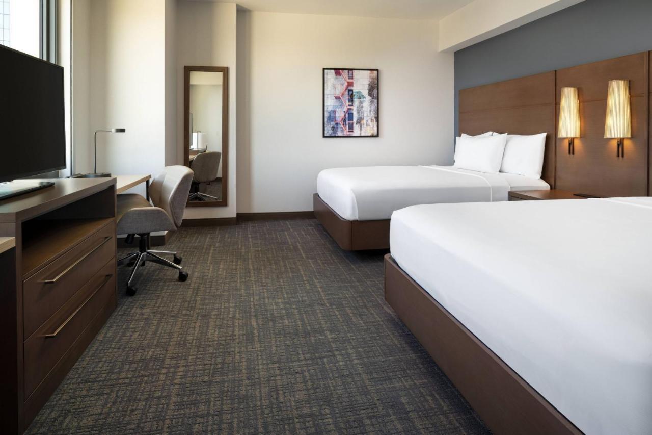 By Marriott Downtown Hotel